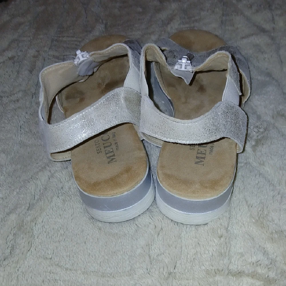 Me Too Women's Silver Sandals